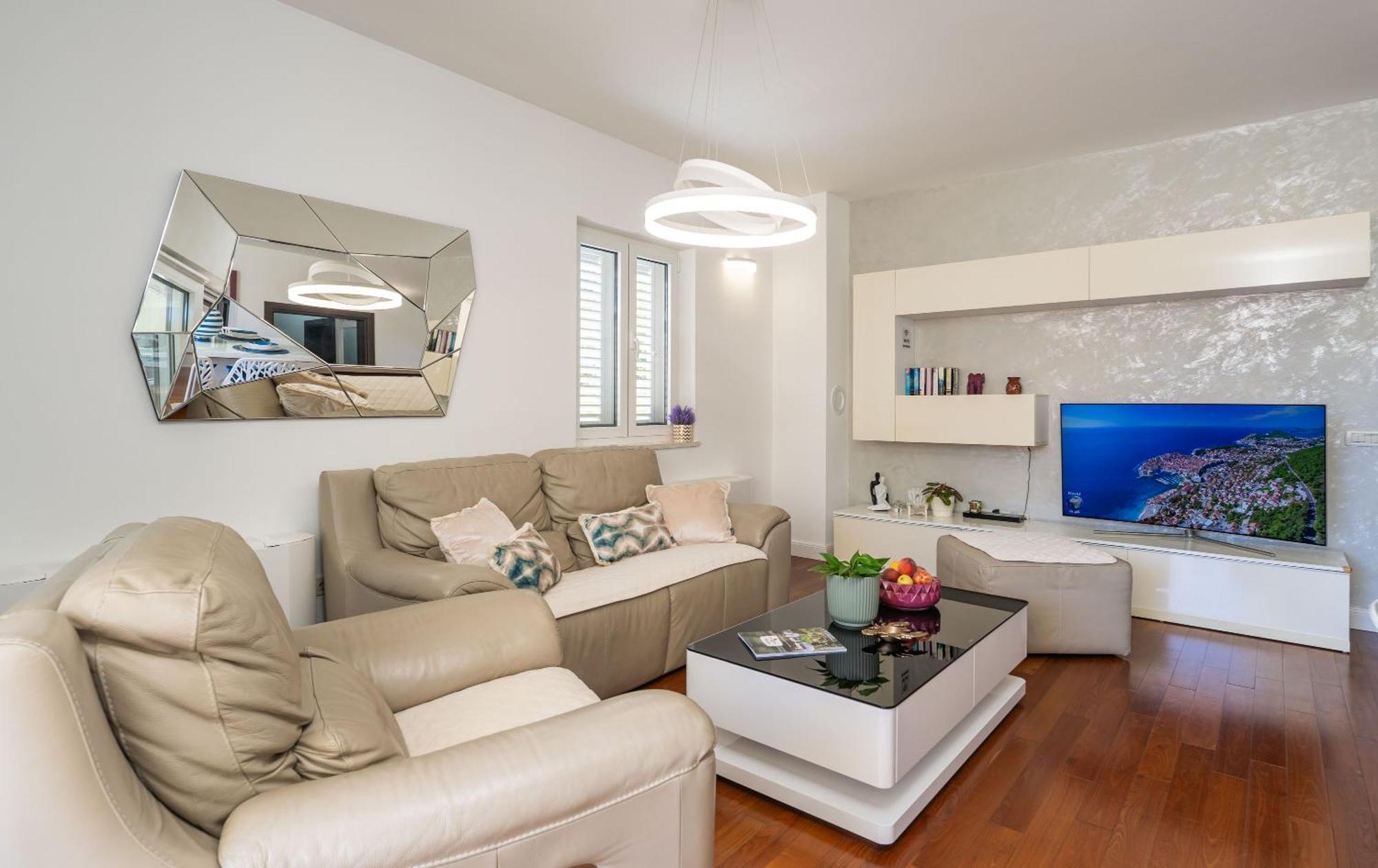 Seaview Elegance Apartment ซาตอน ภายนอก รูปภาพ